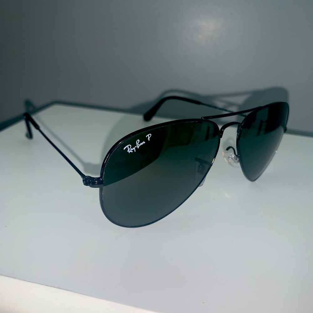 Ray-ban aviator sunglasses